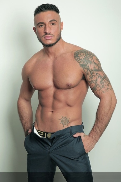 vieux gay arabe nu sexy photos