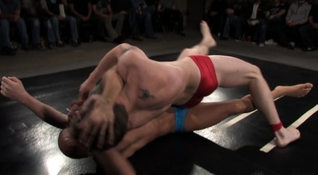 homoseksuel rider stor dildo sex hd billeder