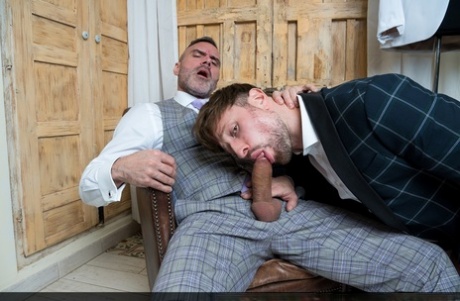 quadruple penetration gay porno picture