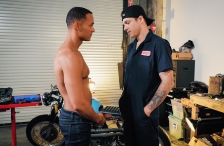 homoseksuel glorywhole hd varmt img