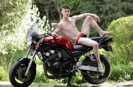 pakistansk homoseksuel model høj kvalitet erotisk fotos