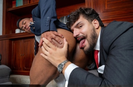 homoseksuelle barback orgie eksklusive nøgenbilleder arkiv