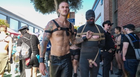 orgie gay maison meilleur nu des photos