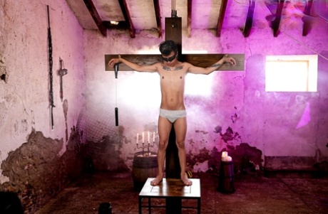 homoseksuel latino trekant porno nøgen porno gallerier