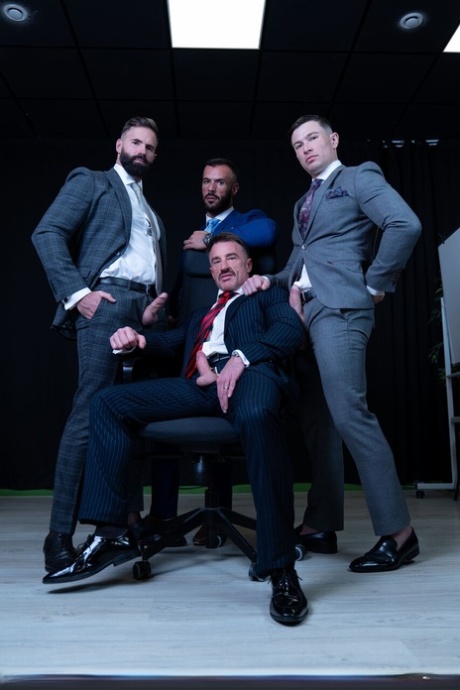 homoseksuel tvungen hovedbarbering smukke bedste img