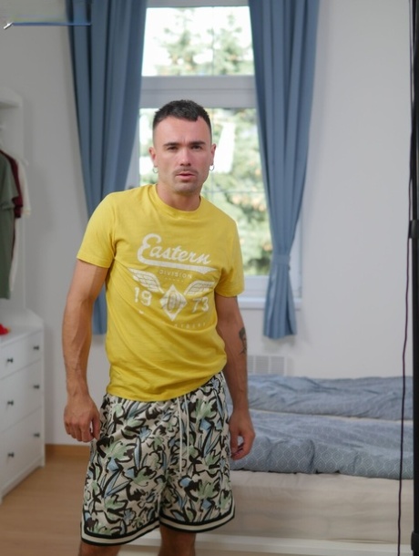 amatør bøsse trekant flot hd arkiv