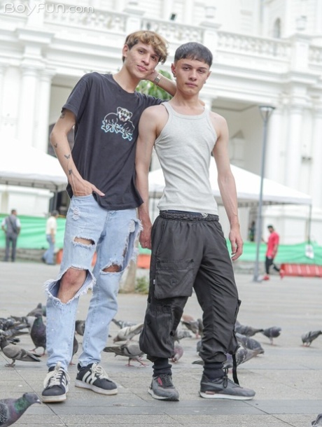 sexe en groupe forcé pour homosexuels parfait meilleur galerie