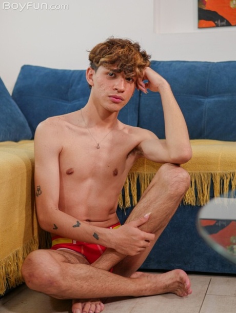 gejowskie trójkąty porno porno za darmo archiwum